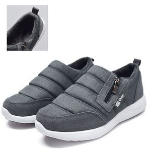 여성 방한 운동화 겨울 털신 신발 캐주얼 패딩 슈즈 로퍼 어르신 이쁜 편한 모카신 단화