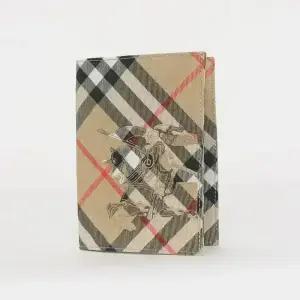 버버리 빈티지체크 기사로고 캔버스 패스포드 홀더 공용 지갑 8091533