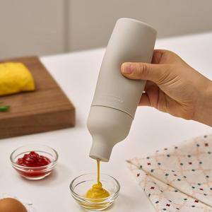 [바겐슈타이거] 실리콘 바틀 소스통 양념통 케찹 머스타드통 ( 라이트 150ml )