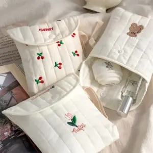 자수 퀄팅 휴대용 위생용품 보관 미니 파우치 수납용품