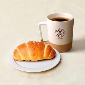 커피빈 아메리카노 (S) + 말돈소금빵