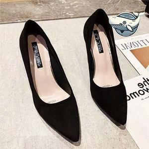 고세 여성 스웨이드 펌프스힐 블랙 데일리 사무실