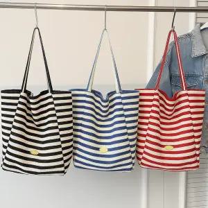 [ 티아 ] 국내 발송 [양면 사용] 리버서블 스트라이프&솔리드 데일리 에코백 / 여름 숄더백 / 토트백 / 여성용 가벼운 대용량 가방