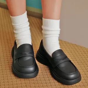 PVC 여성 방수 로퍼 심플 단화 마리브5555