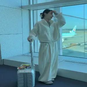 융밍크골지 포켓 하이넥 집업 (5color)