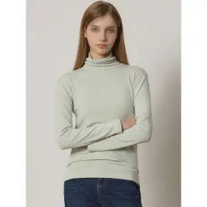 [쉬즈미스]베이직 스탠다드 하이넥 기모 티셔츠 택가격 78000원 _P411027920