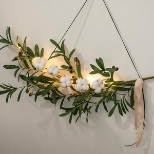 목화 조화 가랜드 LED 올리브갈란드 70cm 인테리어 꽃 벽장식 벽걸이 현관 문 꾸미기 소품