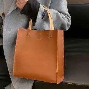 세로 스타일 레코브 데일리 미니 여성 가방 토트백