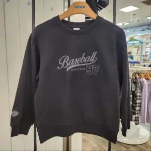 [에스핏] HC23 절개 소매 맨투맨 티셔츠  SJZ101MKRT10 (S31657071)