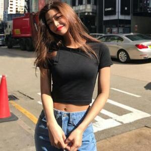 반팔 라운드넥 하이넥 크롭티 티셔츠 반팔티 (41mXd)