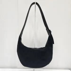 [베스띠벨리]스웨이드 레더 호보 숄더백  ( BJAGX2036  )