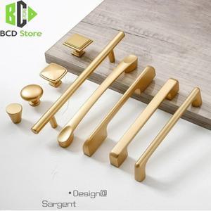 크롬 도어 핸들BCD  스타일 매트 골드 캐비닛 핸들 단단한 알루미늄 합금 주방 찬장은 서랍 손잡이를 당깁