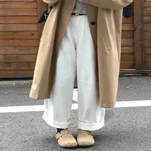 [예쎄] 베이직 기모 화이트 와이드 팬츠 S4WPT033A