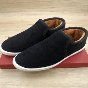 겨울 스님 신발 방한 사찰 털신 방한화 불교 승려화