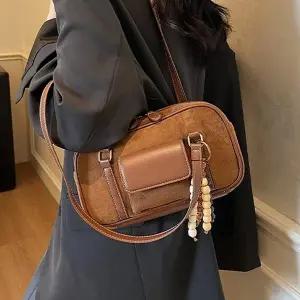 [다잇템] 여자 세무 주머니 쁘띠 미니멀리즘 스퀘어 크로스백