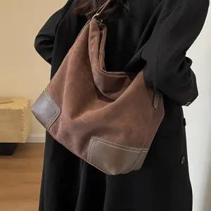 [다잇템] 여자 세무 자수 버클 큰사이즈 콘트라스트 숄더백