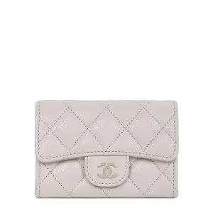 라일락 금장 클래식 캐비어 지퍼 플랩 카드지갑 AP4096 B10583