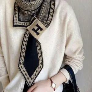 고리 니트 머플러 넥워머 목도리 스카프 스카프 미니 목도리 털 넥워머 겨울 니트머플러 쁘디