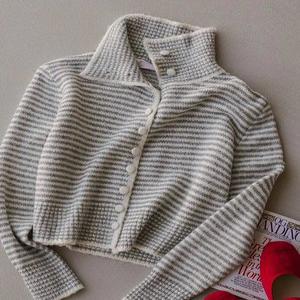 [잇수다LAB] 허니빅 스트라이프 가디건