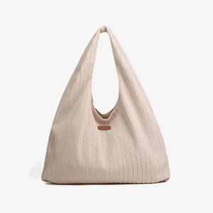 라엘라베어 코리아. 캐서린 니트 무스탕 숄더백/벨벳. RA24-2220