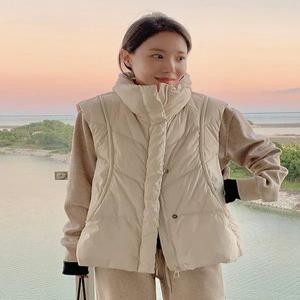 레옹 덕다운 라인 패딩조끼 (2color) 마그넷버튼