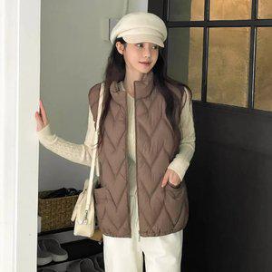 여성 지그재그 웰론 경량 패딩 조끼 3컬러 D23V402