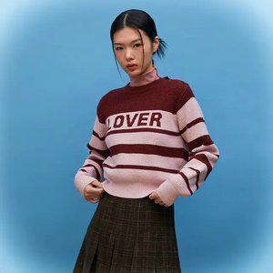 단가라 로고 단추 포인트 니트 AQ4KHA62