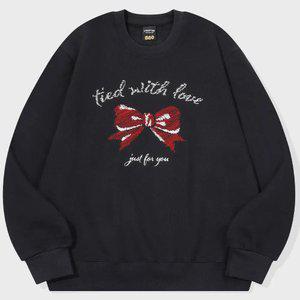 리본 드로잉 자수 스웨트셔츠 네이비