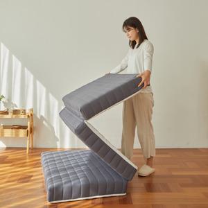 몽스홈 원룸 바닥 단단한 3단 접이식 매트리스 자취 접는 침대 매트릭스 토퍼 수면매트
