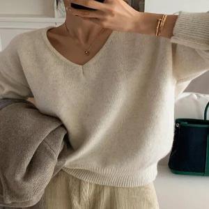 래빗퍼 울 심플 브이넥 니트 (3color)