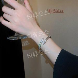 보석 뱀팔찌 레이어드 디자인 비즈 여자 팔찌 티류으스