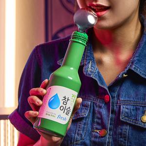 참이슬 숟가락마이크 소주 블루투스 노래방 마이크 TWS