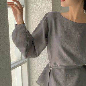 슬렌 라운드 스트랩 벨트 블라우스 하객룩 라운드넥 데이트룩