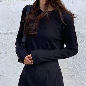 어스 데일리 소프트 여리핏 골지 긴팔 티 겨울 여성 데일리룩 데이트룩