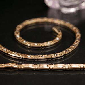 토파시오 게르마늄 자석 티타늄 목걸이팔찌 세트 골드