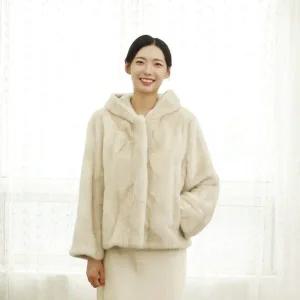 [우진모피](WJ) 코펜하겐퍼 휘메일 후드 화이트 밍크코트 국내생산 본사직영