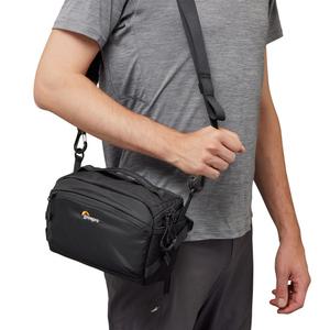 로우프로 프로택틱 라이트 SLX 110 III