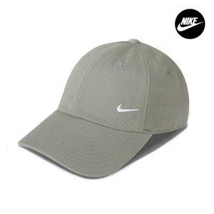 [나이키] NIKE 클럽 언스트럭처드 스몰 스우시 볼캡 모자 FZ5698-320