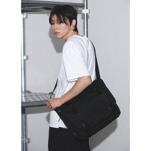 [레더리](타임스퀘어점패션관)버클드 코듀라 메신저백 [BLACK]