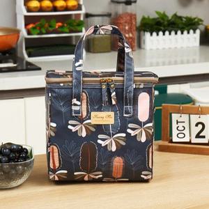 [쓰리몰] 신상 코팅 깃털 꽃밭 다크네이비 보온 보냉가방 피크닉 쿨러백 아이스박스 다용도 외출가방