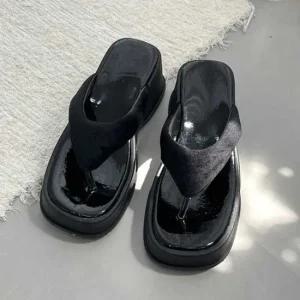 통굽 슬리퍼 해외 여행 공항 패션 여자 쪼리 코디 예쁜슬리퍼 슬리퍼쇼핑몰 여행용슬리퍼