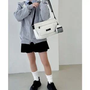 윤슬디자인 조이플 옆으로 매는가방 학생 패션 가방 학원 초등생 중학생 메신저 청소년 크로스