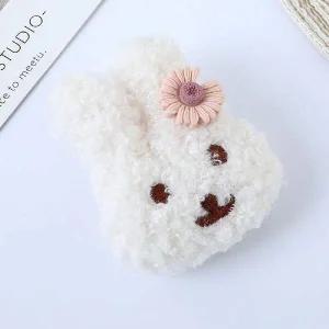 [콩심팥심]화이트 패션소품 브로치 캐릭터 뽀글이 옷핀 고정 인형