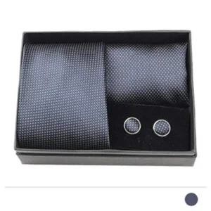 [콩심팥심]정장악세사리 포인트 브롯치 브로치 코디 부토니에