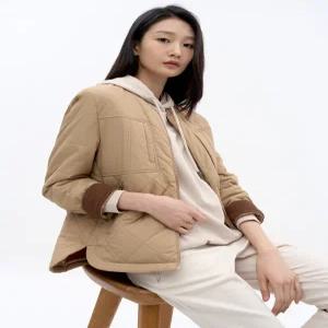 [지센][지센] 퀼팅 니트 배색 집업 점퍼 LSJPN171_BE