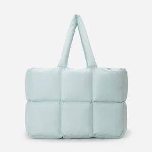 [롯데백화점]씨씨콜렉트 빅 스퀘어 퀼티드 패딩 숄더백 (C244PHE202)