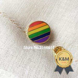 10개 무지개 귀여운 독특한 옷깃 핀 화려한 둥근 금속 공예 맞춤 배지 하드 에나멜 게이 프라이드 레즈비언