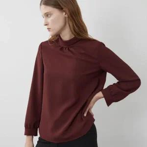 [올리비아로렌] HC03 베이직한 밴드넥 블라우스 VOC NL3W 9121 / 15 (S41374925)