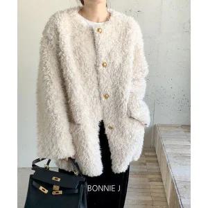 [보니앤제이]라운드넥 노카라 골드버튼 세미 뽀글이 퍼 하프 자켓 코트_P376827403