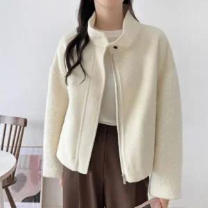 [하프클럽/]여성 무지 울혼방 하이넥 부클 하프코트